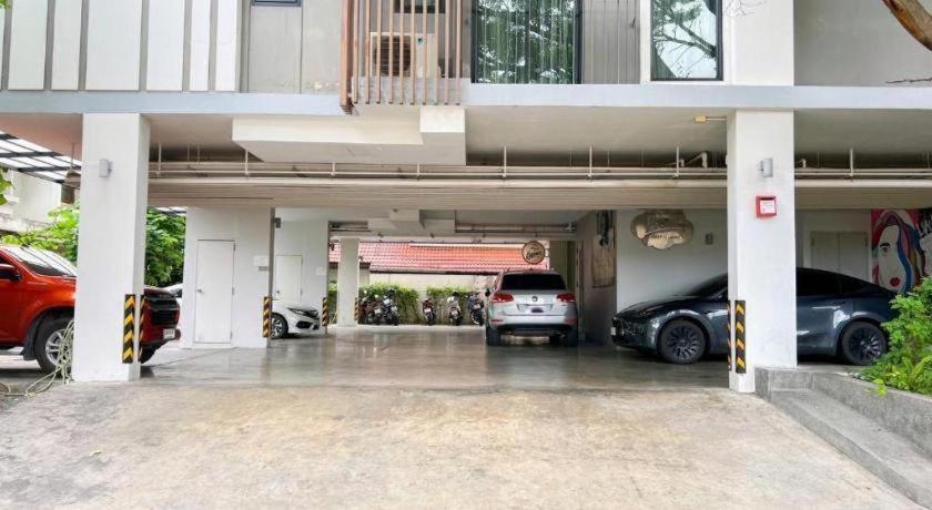 Bb House Mini Suite Hotel Bangkok Exterior foto