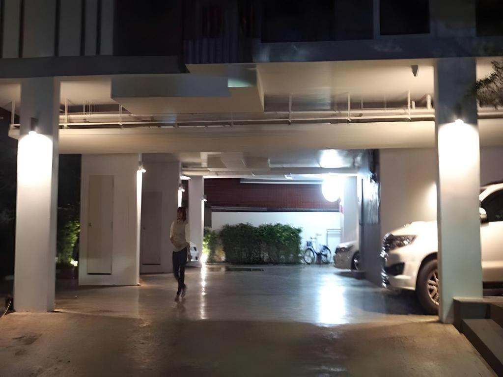 Bb House Mini Suite Hotel Bangkok Exterior foto